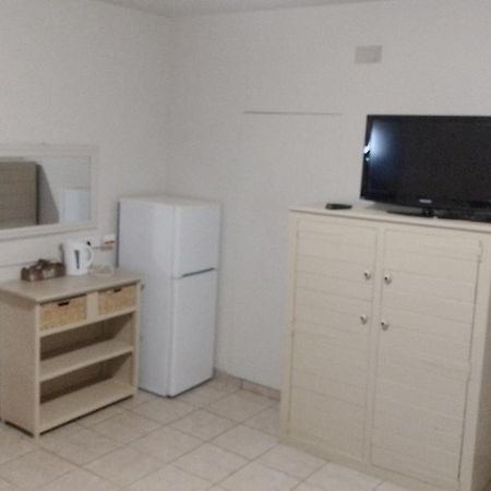 Larochelle Guesthouse Keetmanshoop Ruang foto