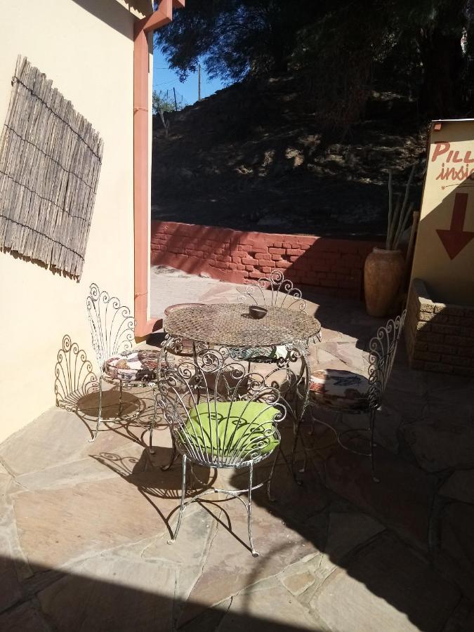 Larochelle Guesthouse Keetmanshoop Bagian luar foto