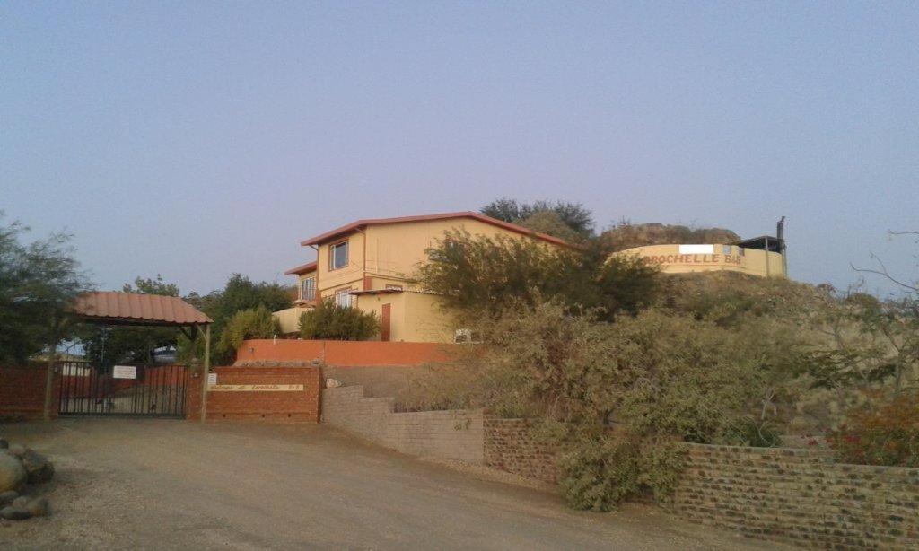Larochelle Guesthouse Keetmanshoop Bagian luar foto